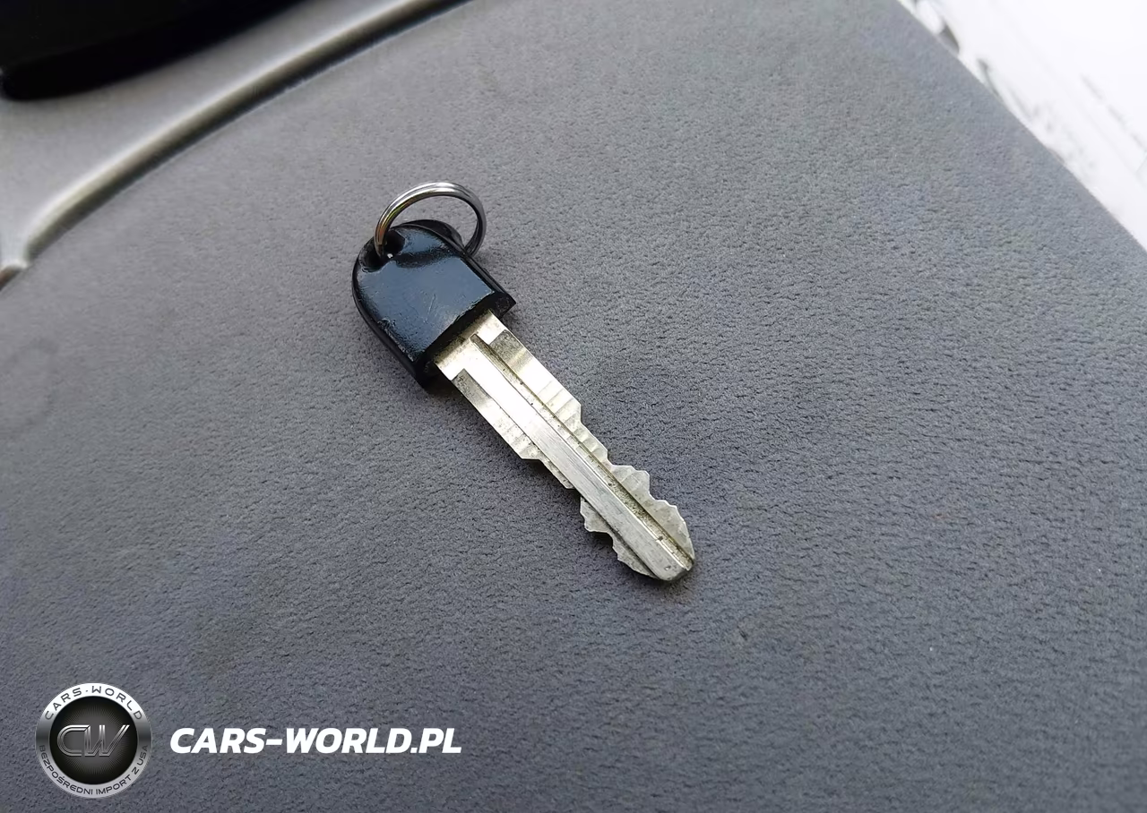 2005 Toyota Prius VIN:JTDKB20U657036288 - 11