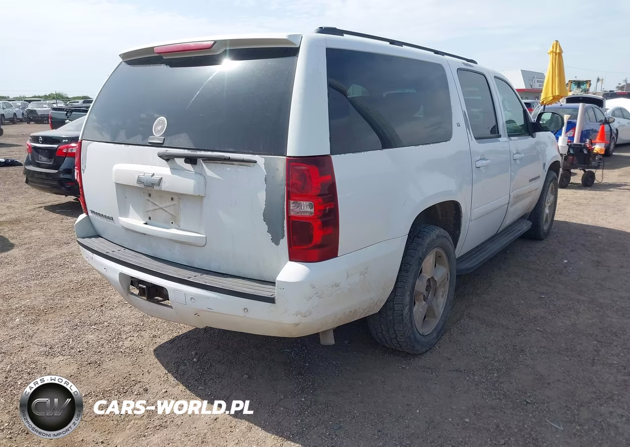 2007 Chevrolet Suburban Lt VIN:1GNFC16J47J346927 - 4