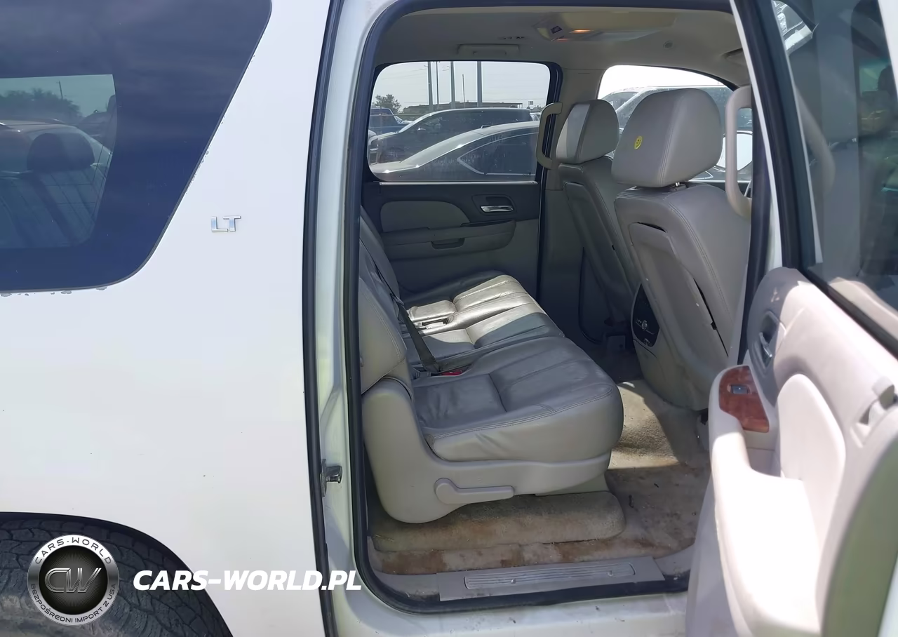2007 Chevrolet Suburban Lt VIN:1GNFC16J47J346927 - 8