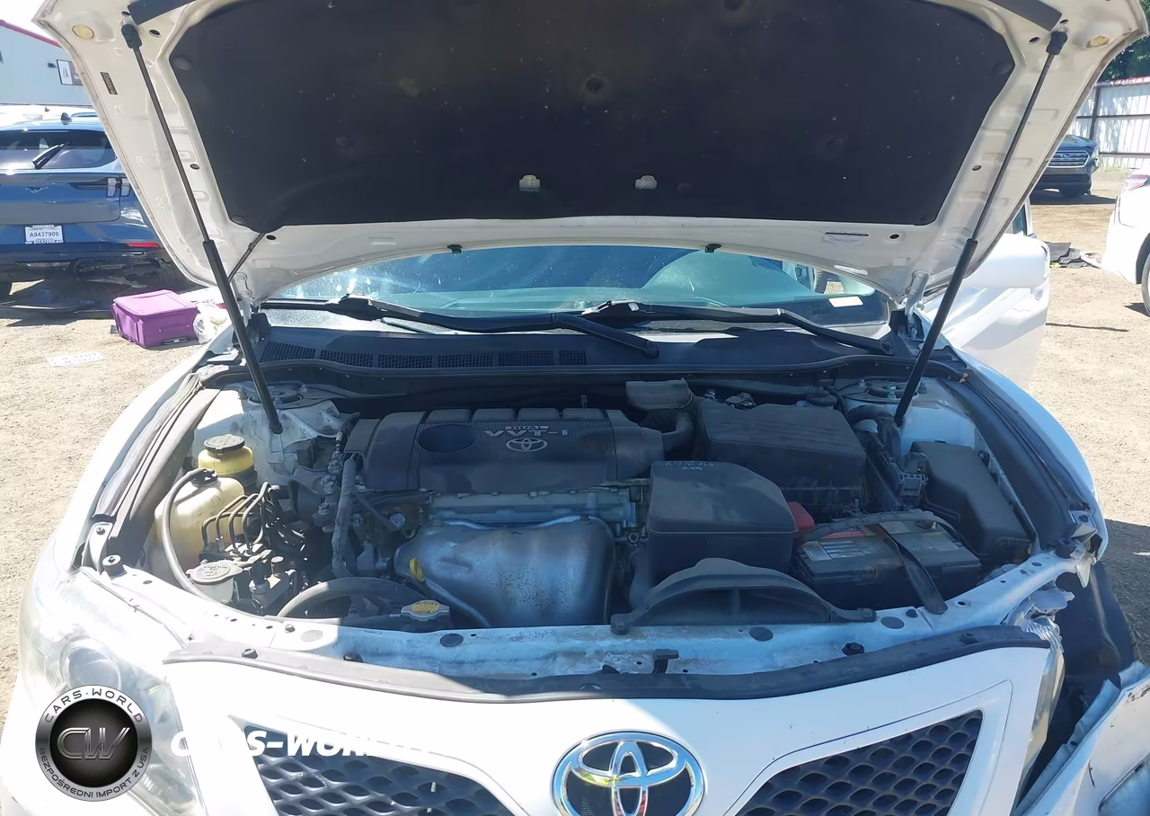 2010 Toyota Camry Se VIN:4T1BF3EKXAU521137 - 10