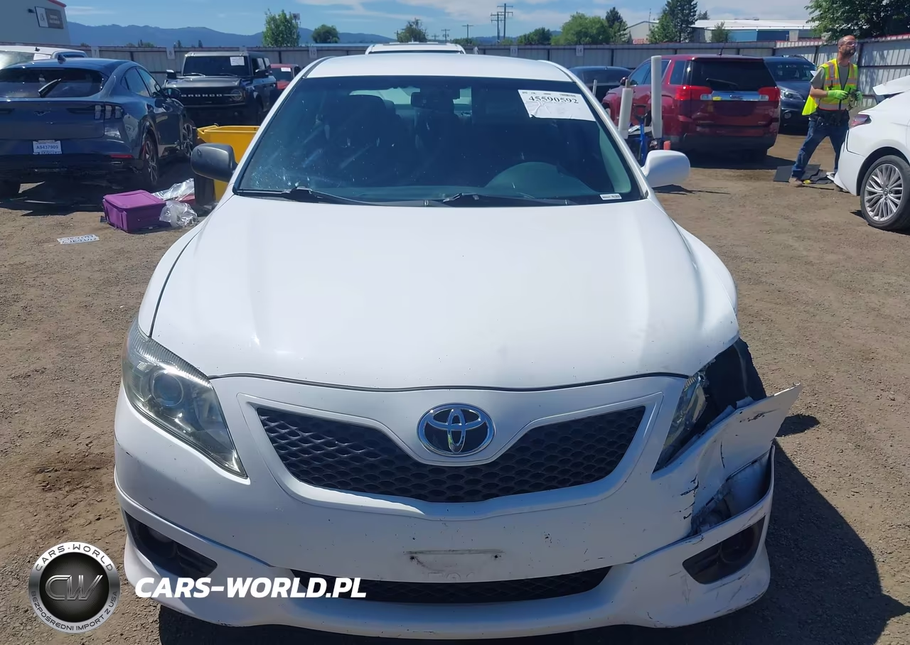 2010 Toyota Camry Se VIN:4T1BF3EKXAU521137 - 12