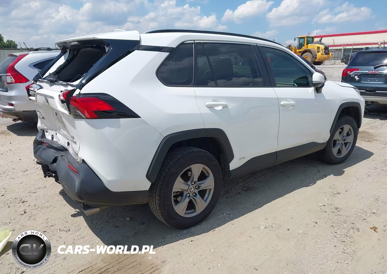 2024 Toyota Rav4 Hybrid Le VIN:4T3MWRFVXRU127726 - 4
