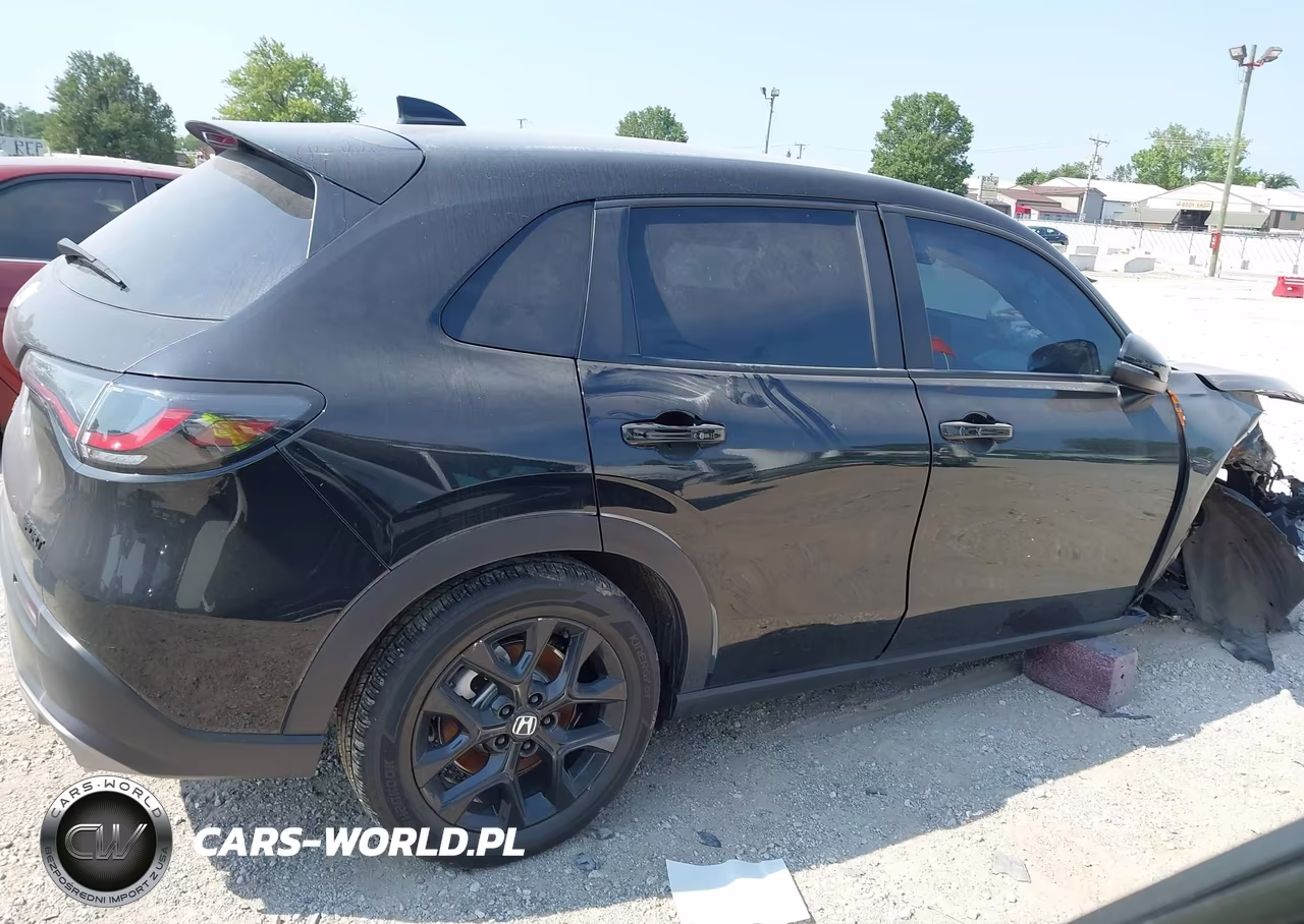 2025 Honda Hr-V Sport VIN:3CZRZ2H5XSM736317 - 13