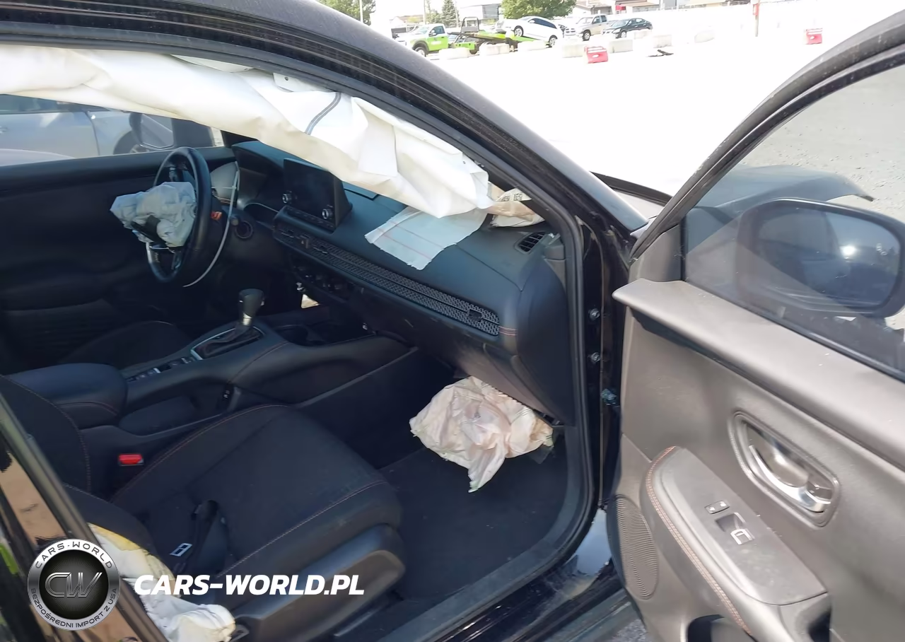 2025 Honda Hr-V Sport VIN:3CZRZ2H5XSM736317 - 5