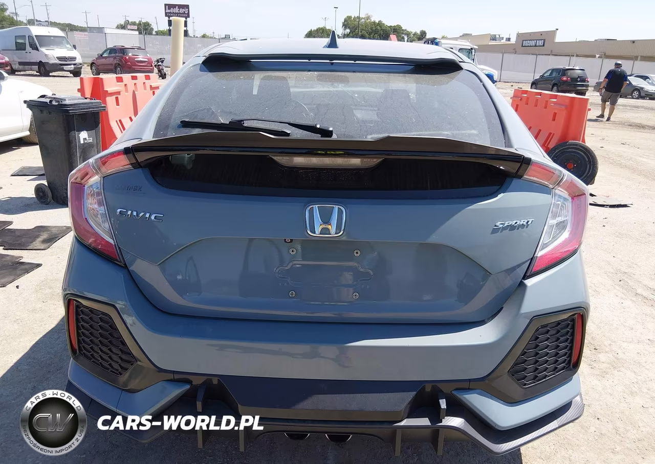 2018 Honda Civic Sport VIN:SHHFK7H41JU208149 - 17
