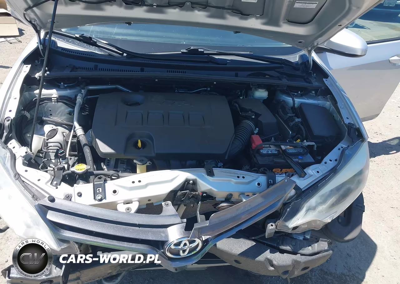 2015 Toyota Corolla Le VIN:2T1BURHE1FC262612 - 10