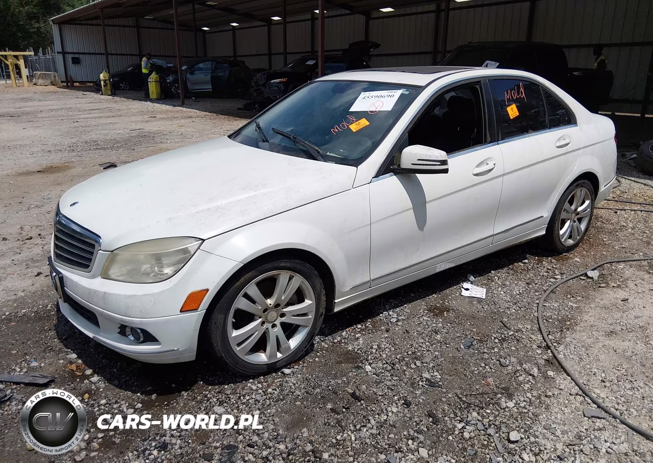 2010 Mercedes-Benz C 300 Luxury 4Matic-Sport 4Matic VIN:WDDGF8BB8AR126152 - 2