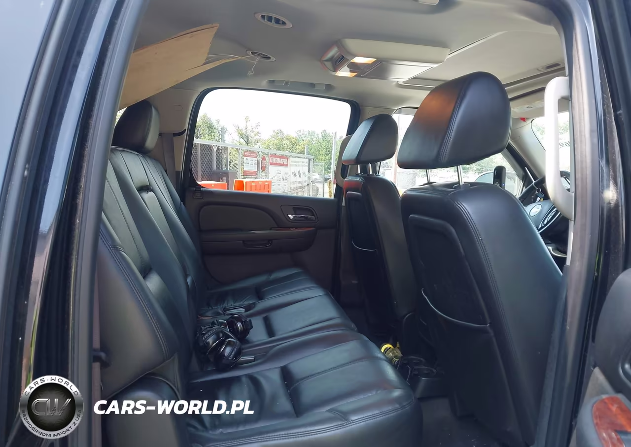2012 Chevrolet Suburban Lt VIN:1GNSKJE78CR121445 - 8