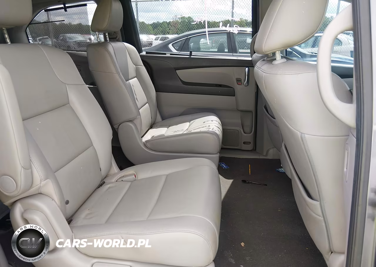 2016 Honda Odyssey Touring-Touring Elite VIN:5FNRL5H91GB058497 - 8