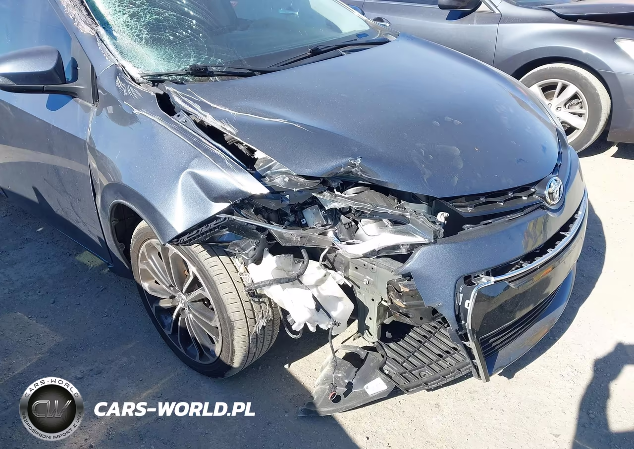 2015 Toyota Corolla S Plus VIN:5YFBURHE9FP346936 - 6