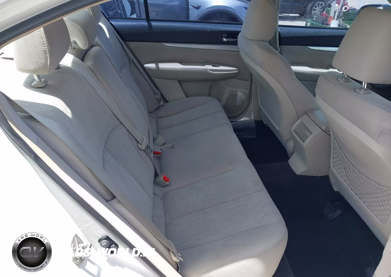 2014 Subaru Legacy 2.5I Premium VIN:4S3BMCC65E3023276 - 8