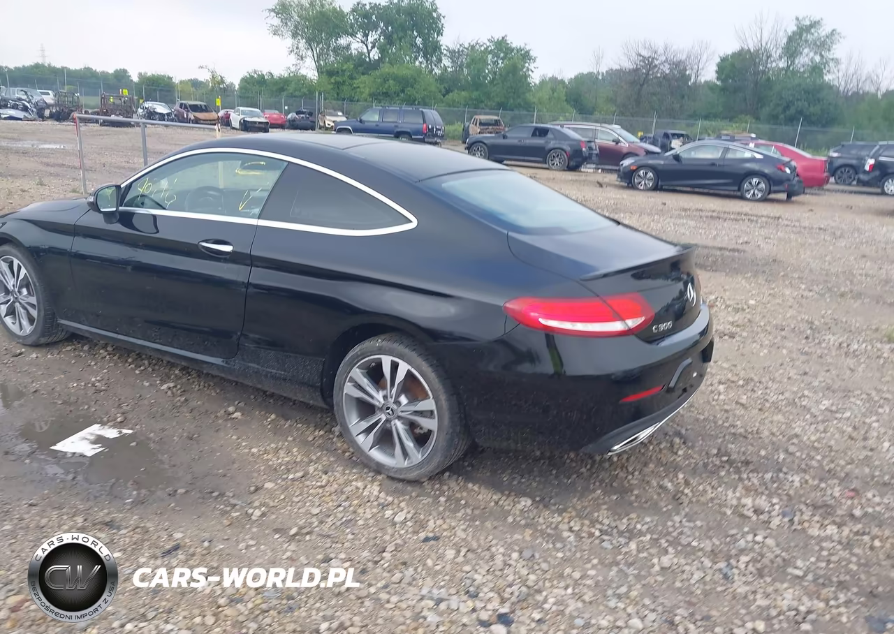 2017 Mercedes-Benz C 300 4Matic VIN:WDDWJ4KBXHF528169 - 3