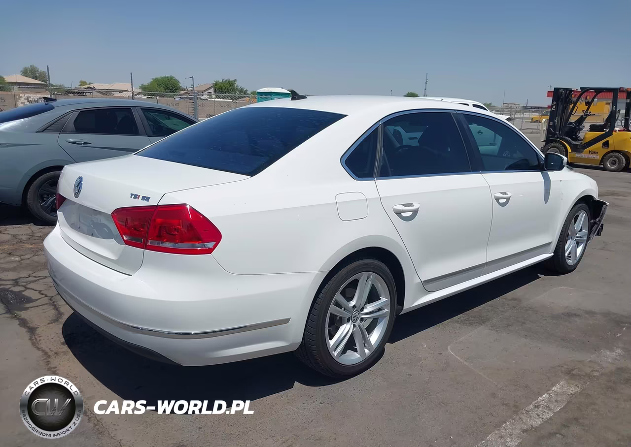 2015 Volkswagen Passat 1.8T Se VIN:1VWBT7A33FC039610 - 4