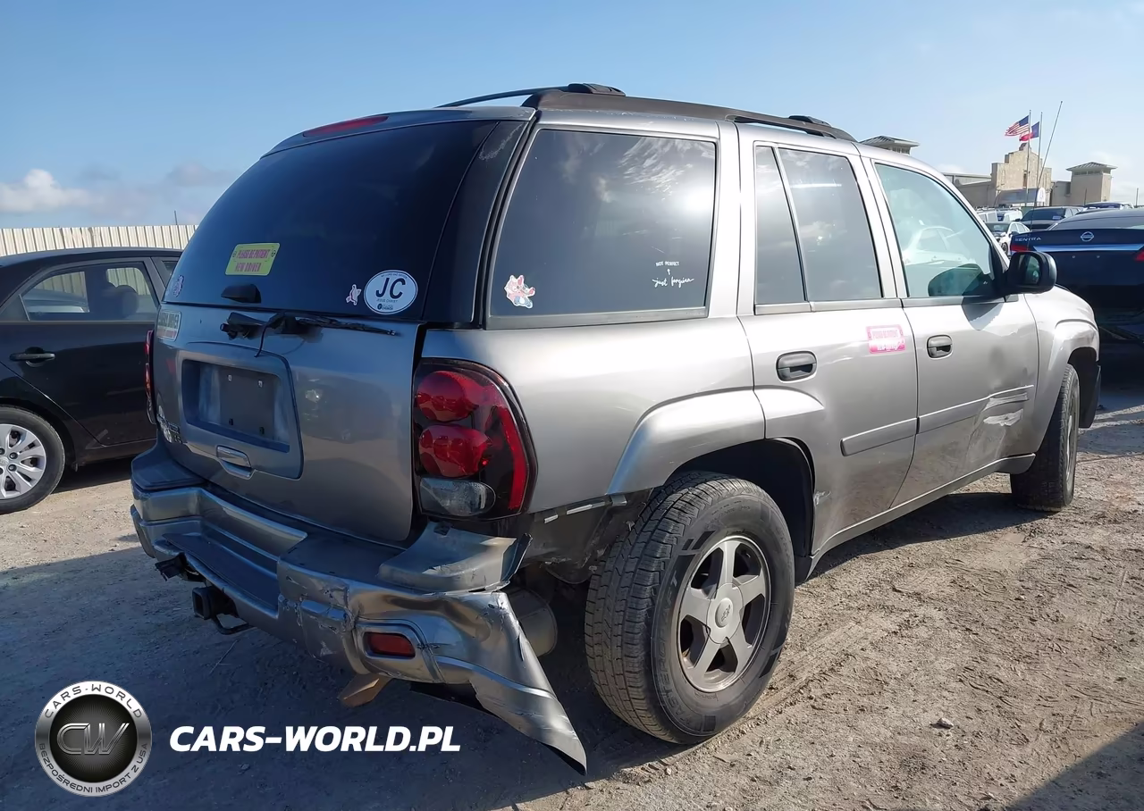 2006 Chevrolet Trailblazer Ls VIN:1GNDT13S162144351 - 4