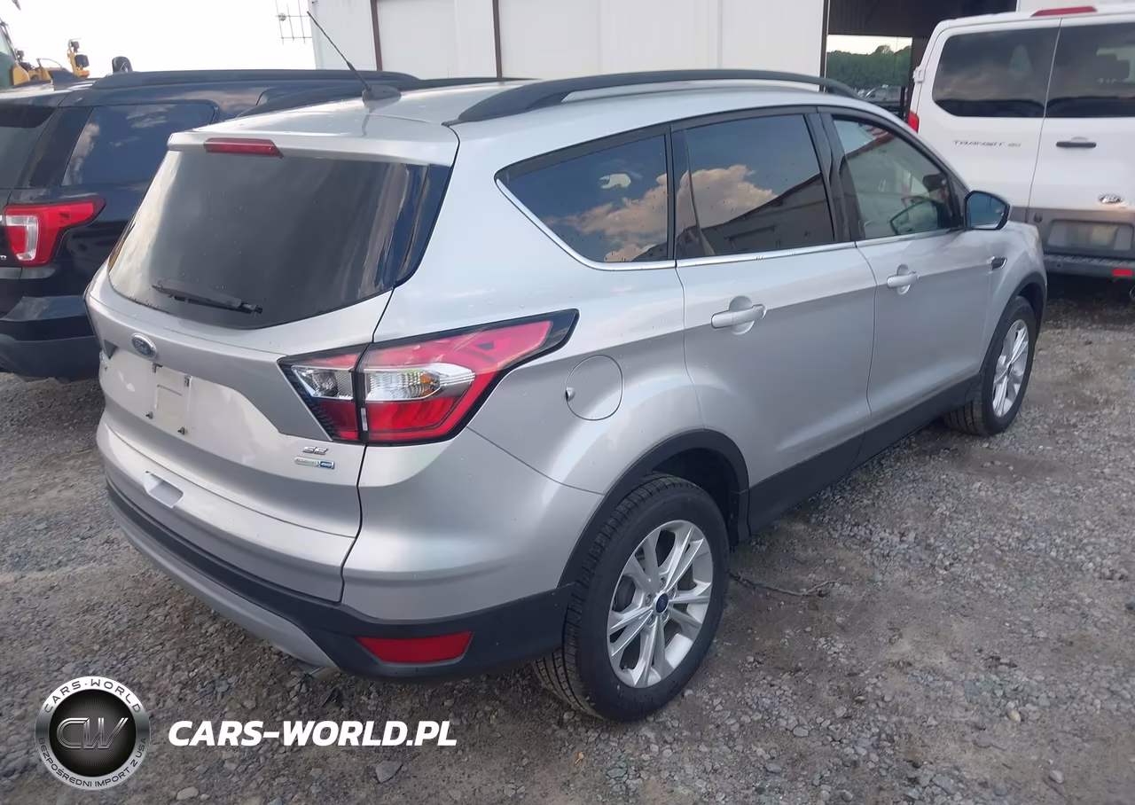 2018 Ford Escape Se VIN:1FMCU9GD3JUD08753 - 4