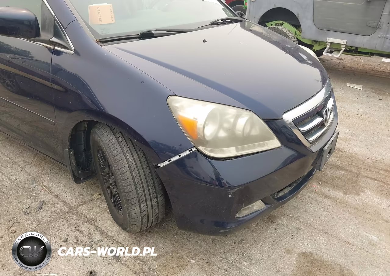 2005 Honda Odyssey Touring VIN:5FNRL38845B104624 - 6
