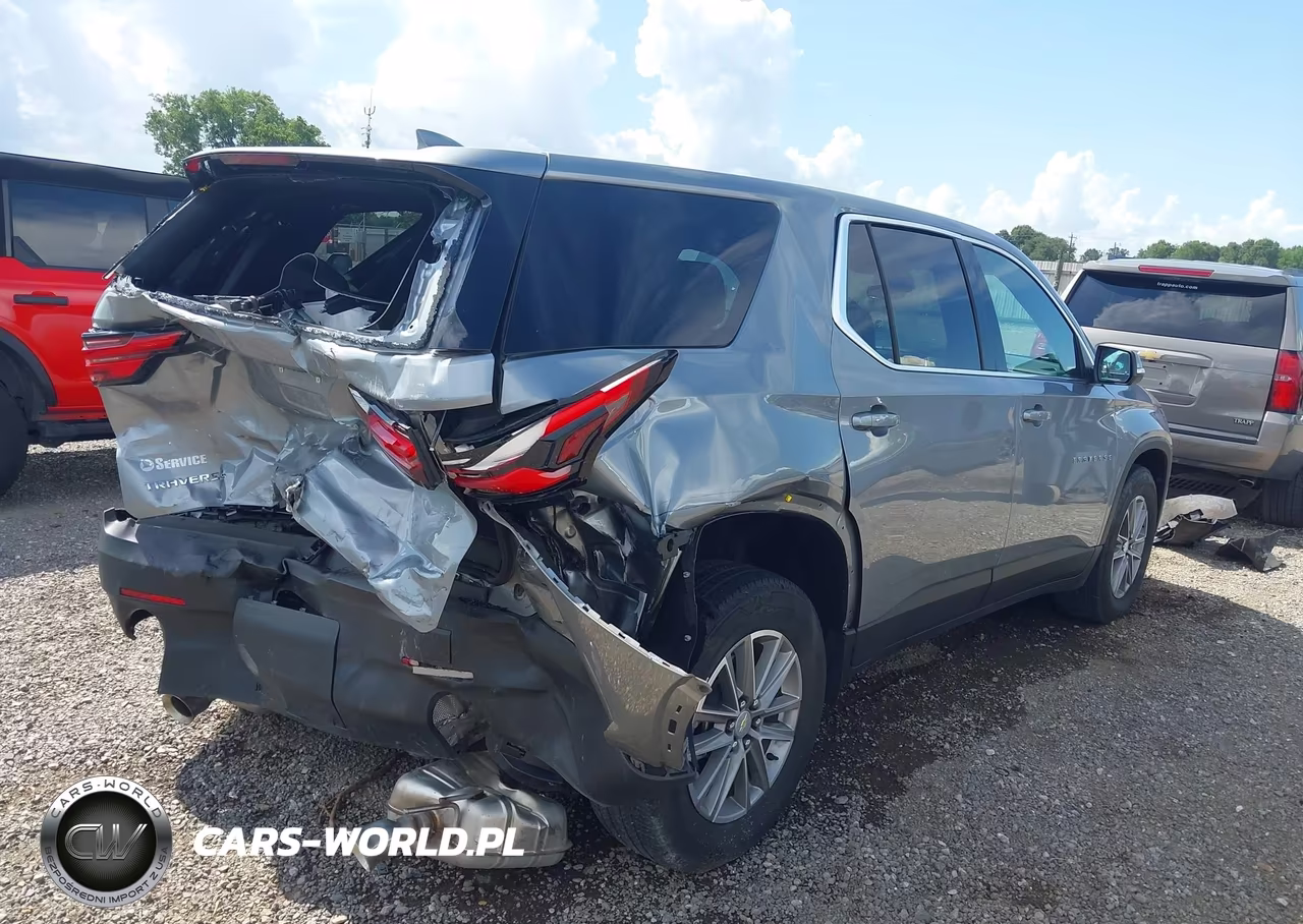 2023 Chevrolet Traverse Fwd Ls VIN:1GNERFKW2PJ311019 - 4