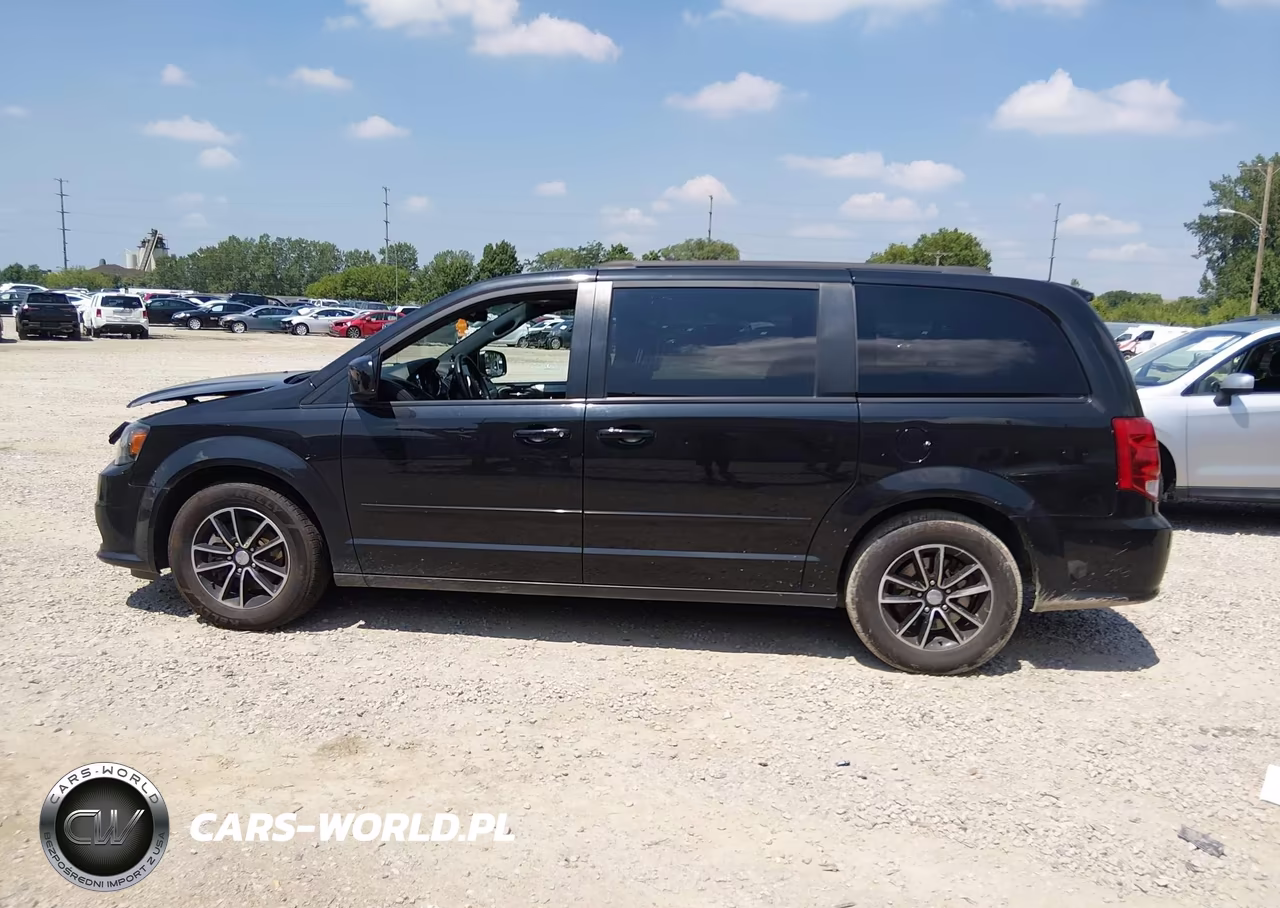 2017 Dodge Grand Caravan Gt VIN:2C4RDGEG1HR673312 - 14