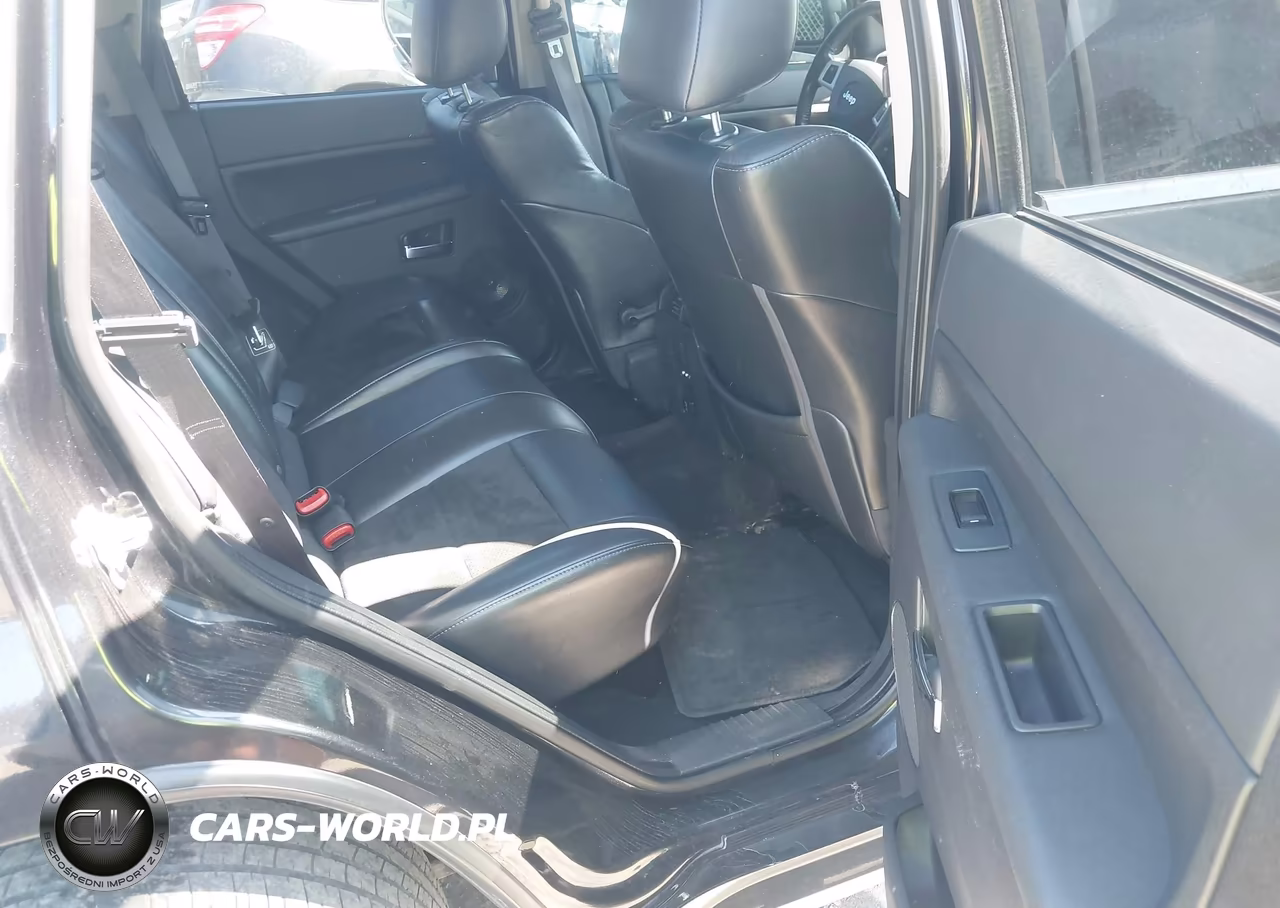 2009 Jeep Grand Cherokee Srt8 VIN:1J8HR78W99C509454 - 8