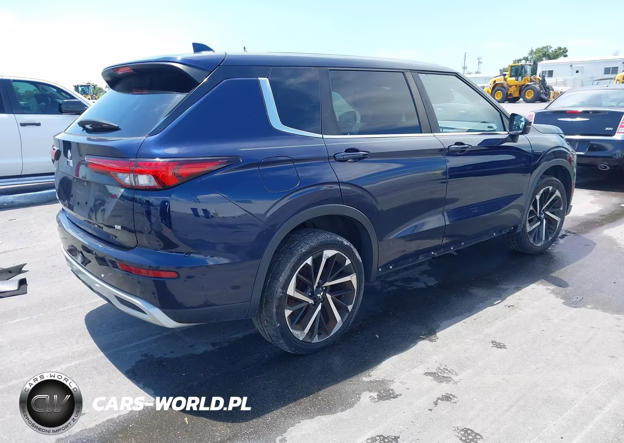 2022 Mitsubishi Outlander Black Edition 2Wd-Se 2.5 2Wd-Se Launch Edition 2Wd VIN:JA4J3UA83NZ011403 - 4