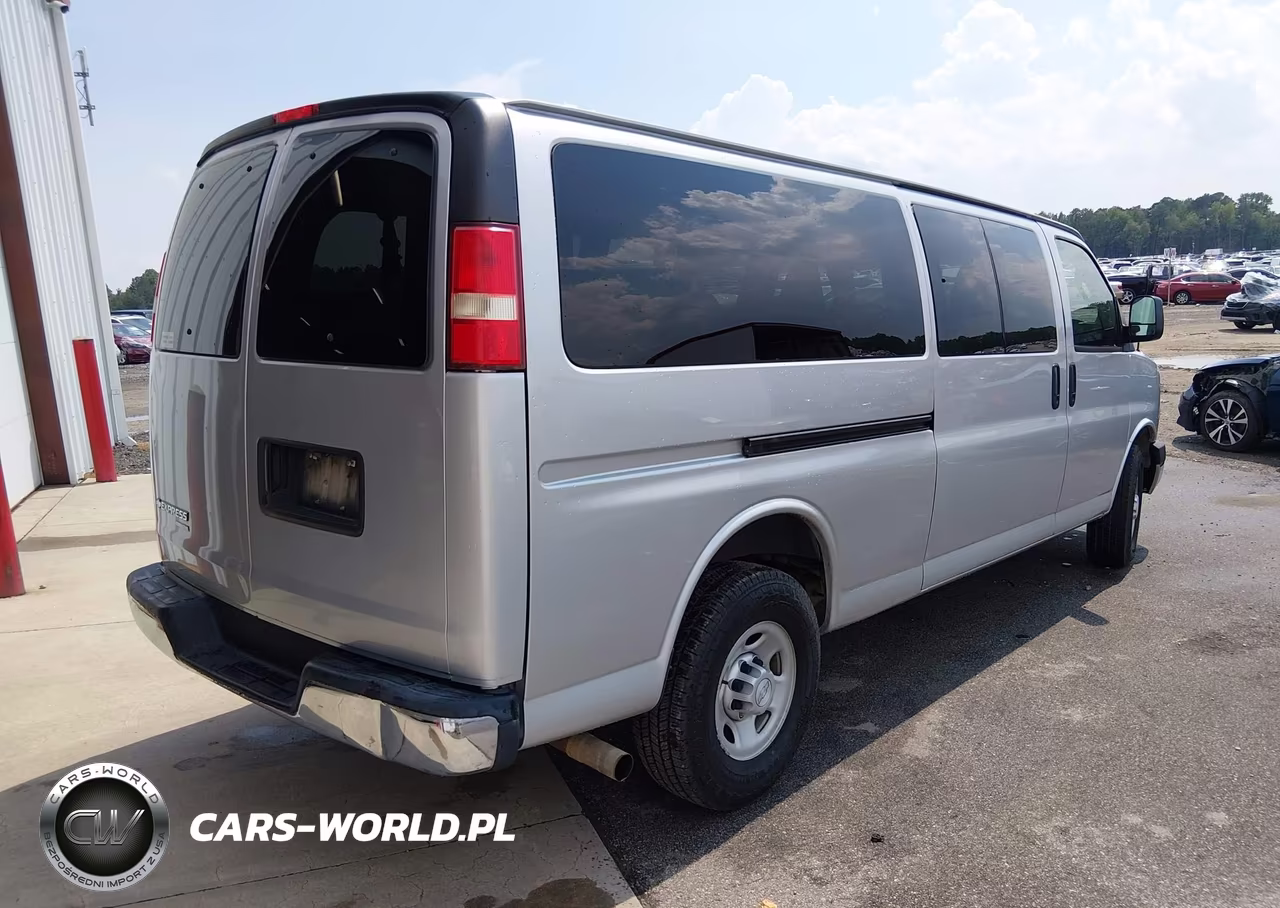 2016 Chevrolet Express 3500 Ls VIN:1GAZGNFF5G1280524 - 4
