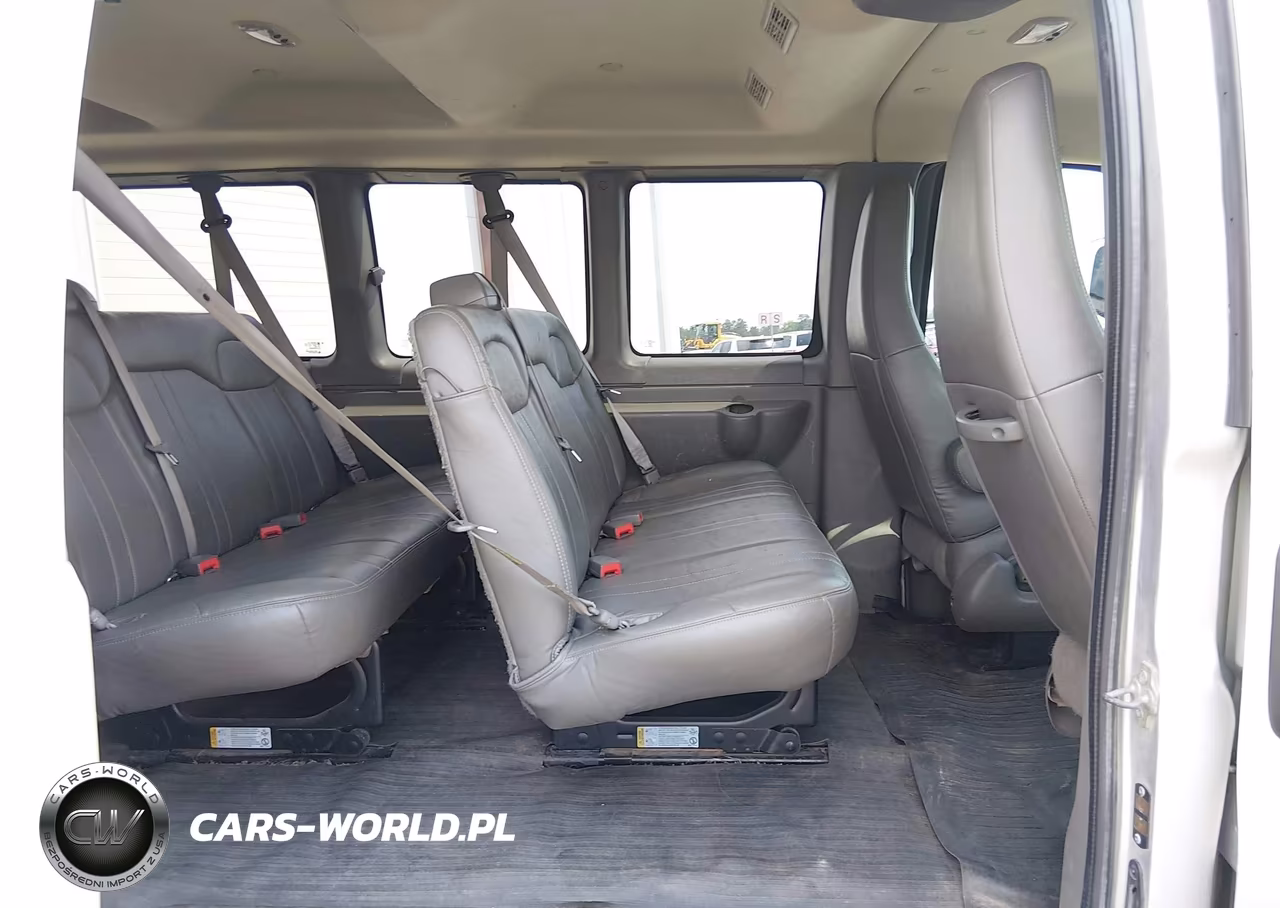2016 Chevrolet Express 3500 Ls VIN:1GAZGNFF5G1280524 - 8