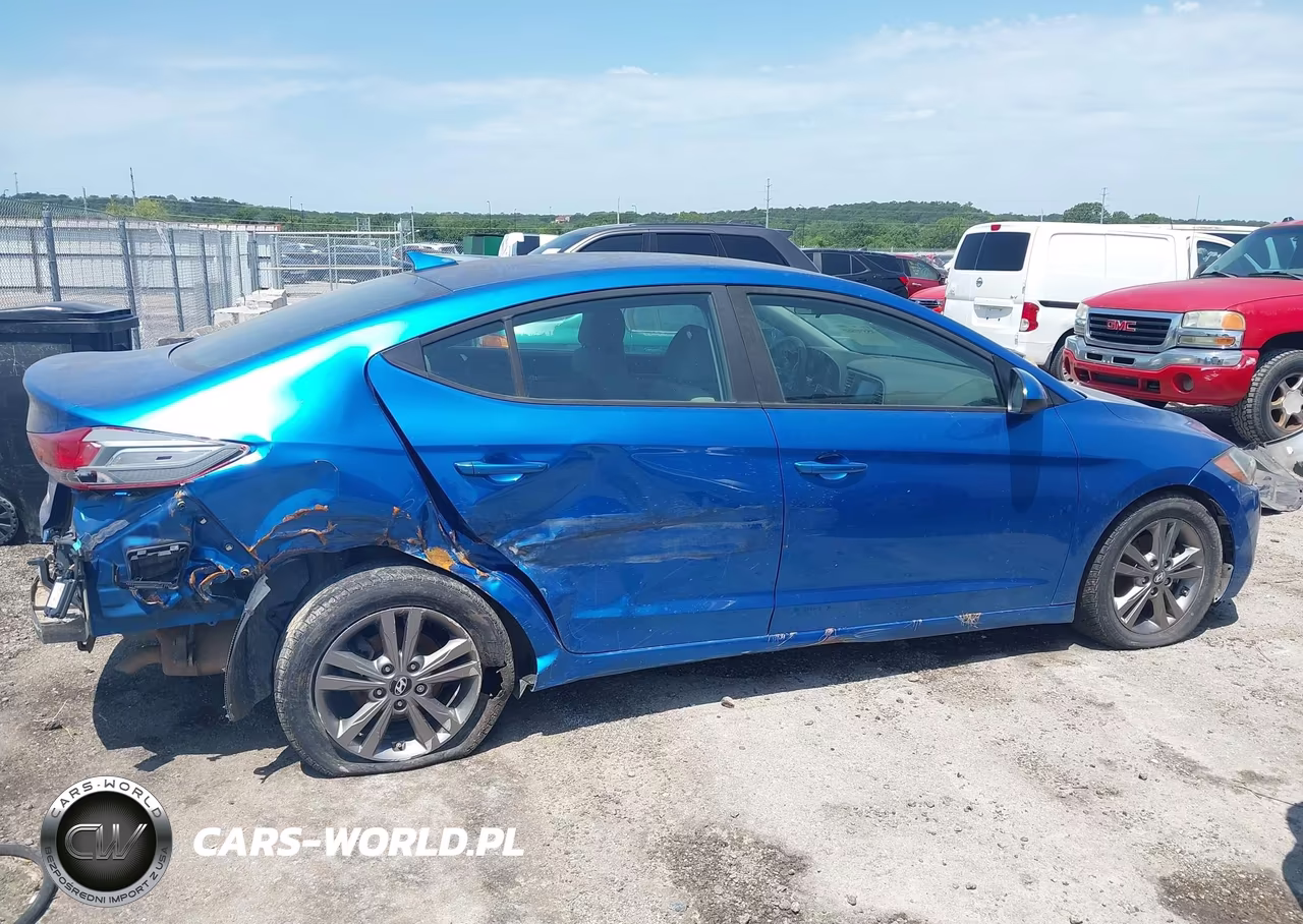 2018 Hyundai Elantra Sel VIN:5NPD84LF9JH256725 - 13