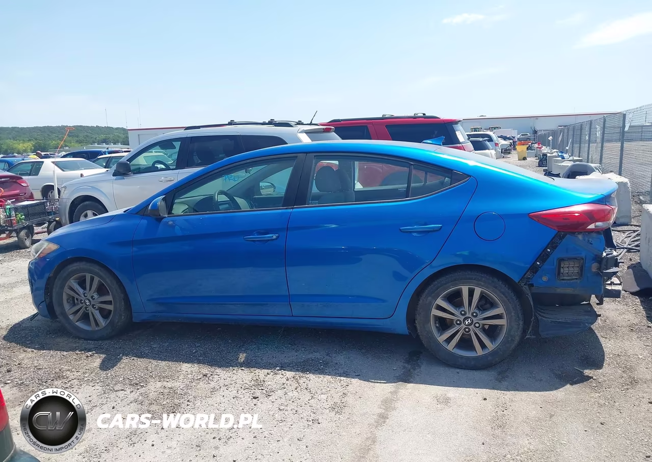 2018 Hyundai Elantra Sel VIN:5NPD84LF9JH256725 - 14