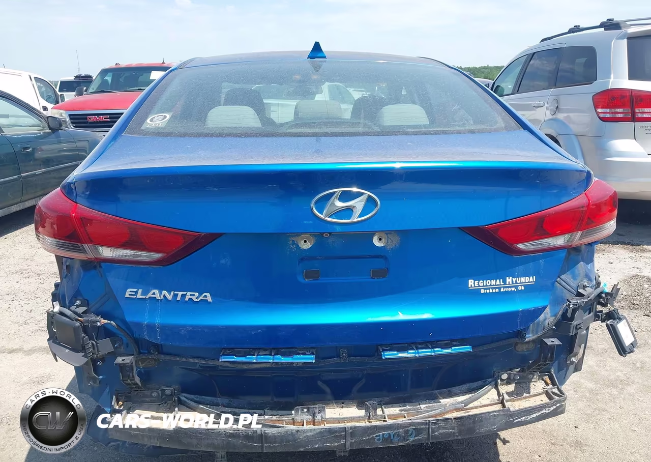 2018 Hyundai Elantra Sel VIN:5NPD84LF9JH256725 - 16