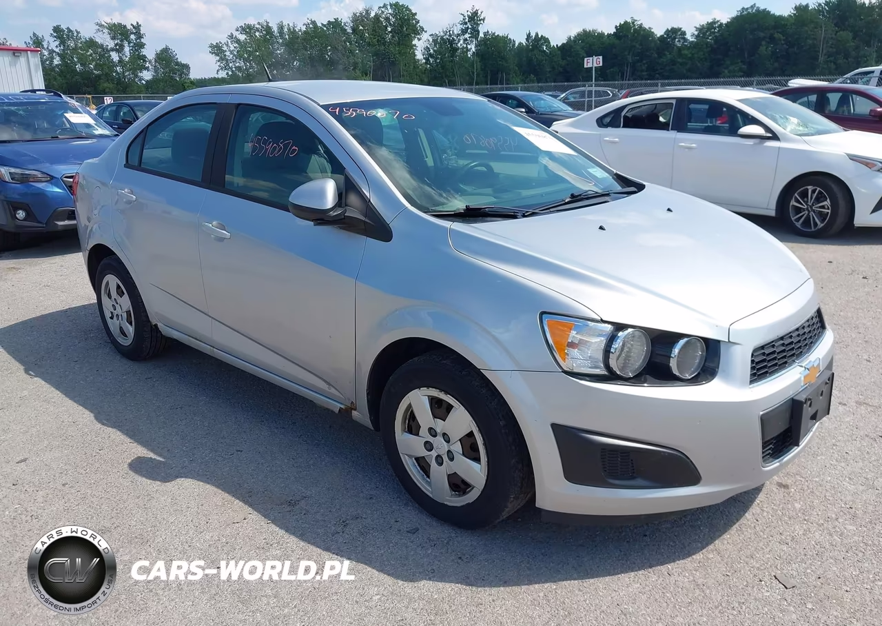 2013 Chevrolet Sonic Ls Manual – zdjęcie 1 z 12
