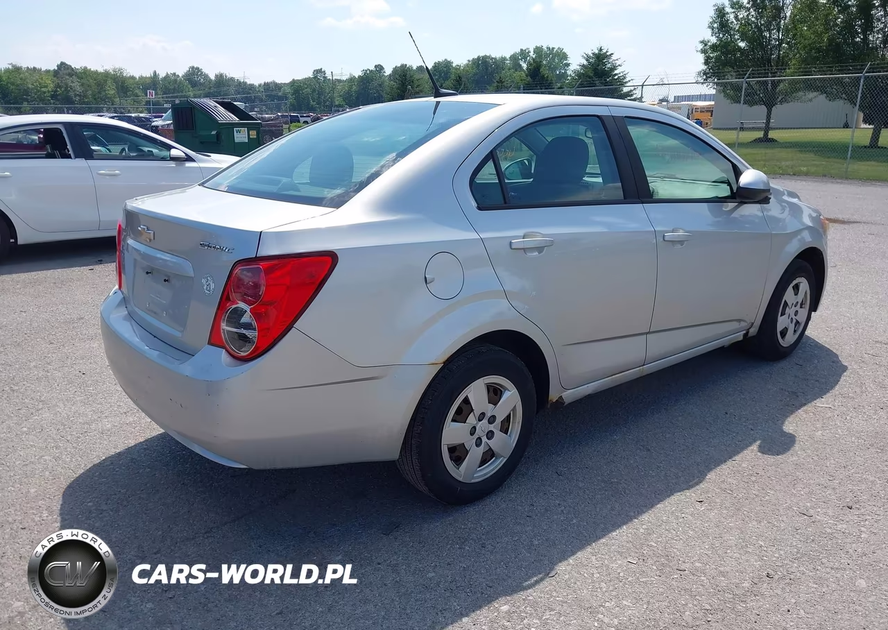 2013 Chevrolet Sonic Ls Manual VIN:1G1JB5SG6D4251537 - 4