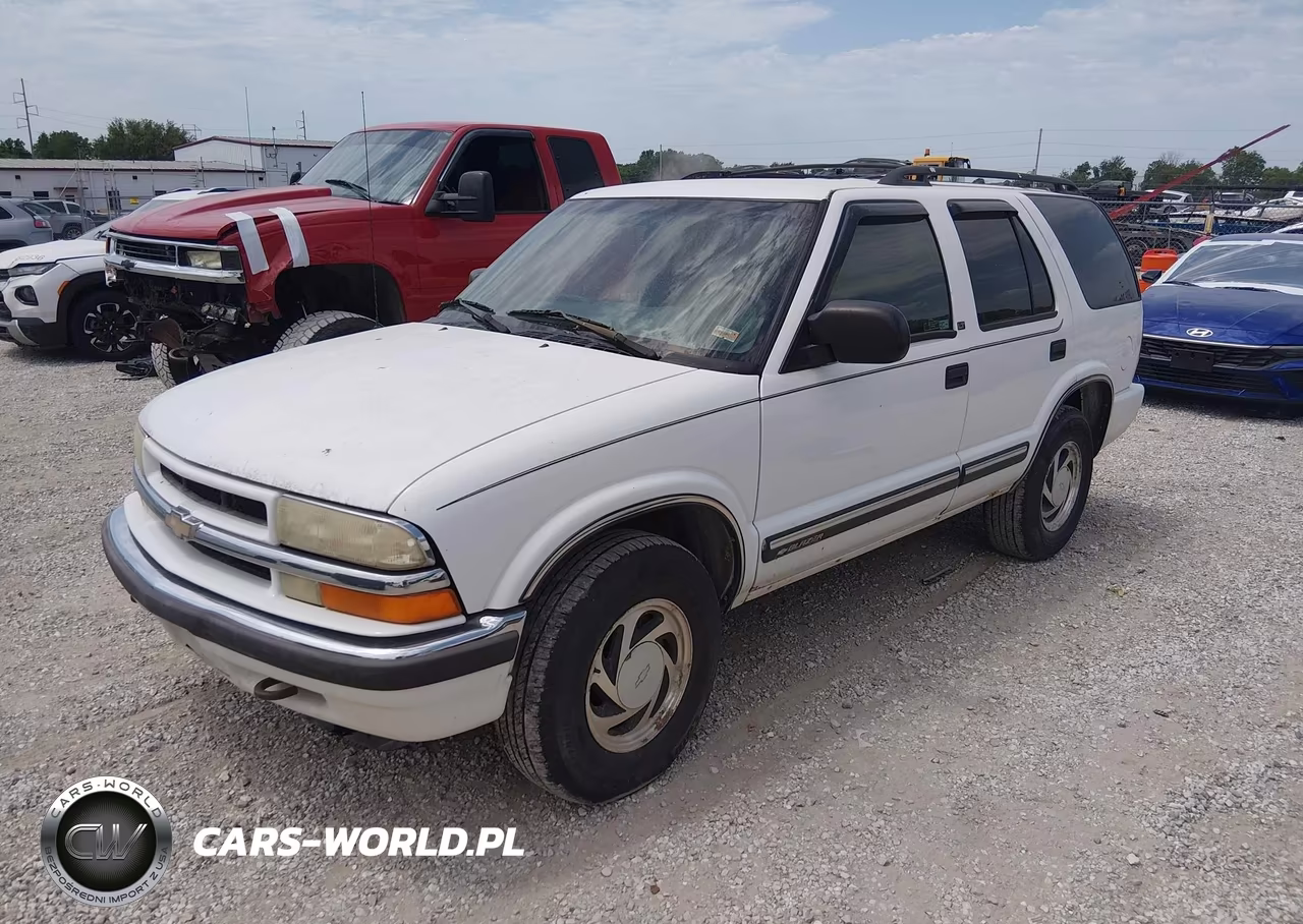 2000 Chevrolet Blazer Lt VIN:1GNDT13WXY2102363 - 2