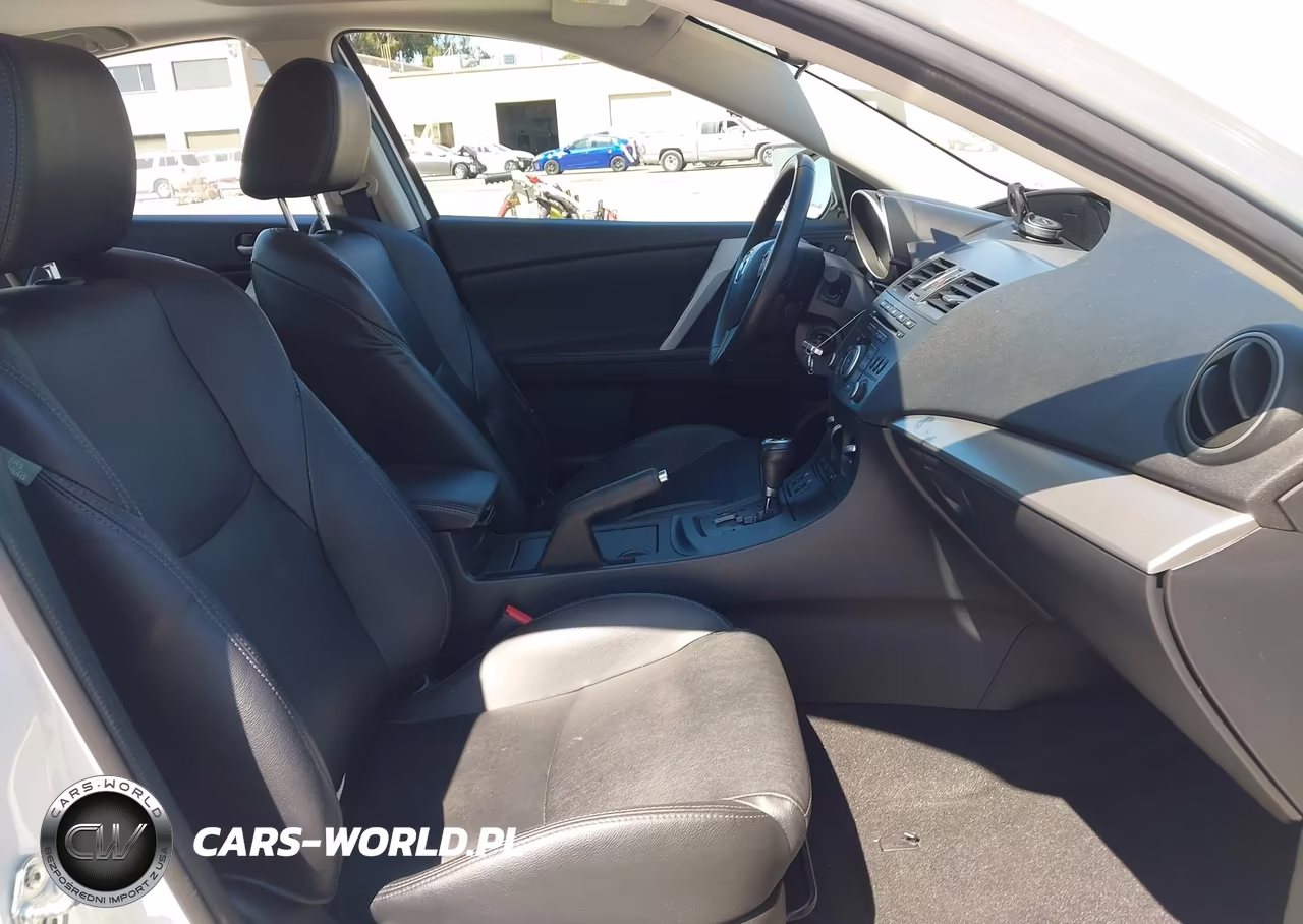 2012 Mazda Mazda3 I Grand Touring VIN:JM1BL1W85C1575454 - 5