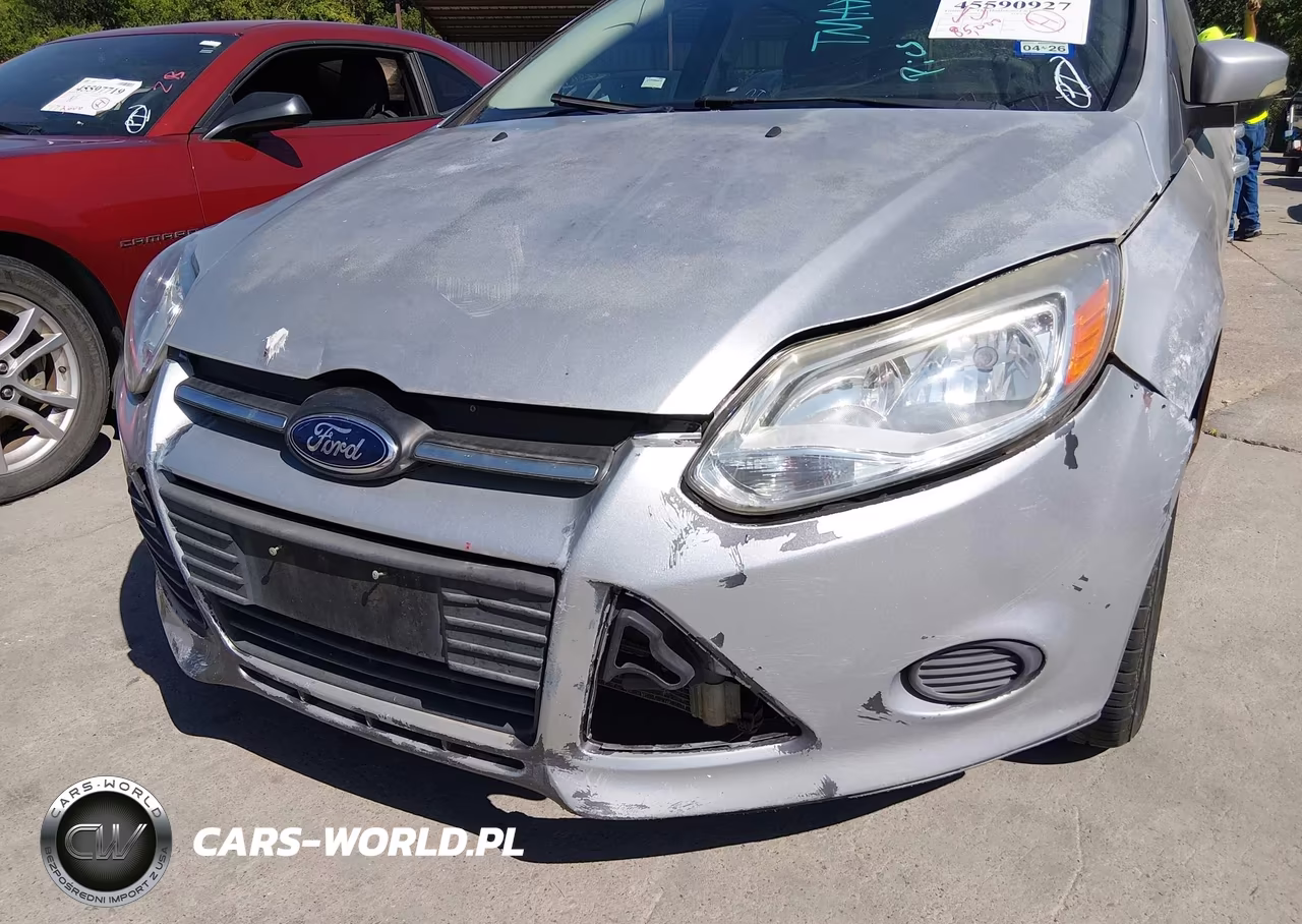 2014 Ford Focus Se VIN:1FADP3K21EL157660 - 6