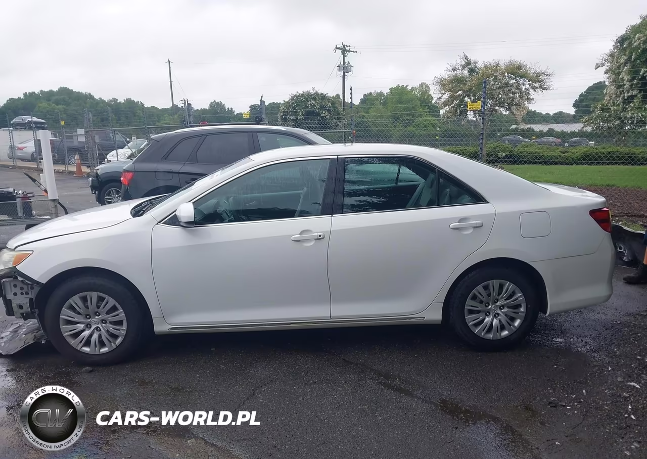 2012 Toyota Camry Le VIN:4T1BF1FK5CU552205 - 15