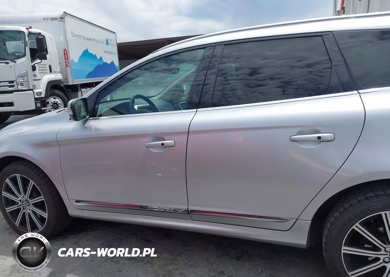 2016 Volvo Xc60 T6 Drive-E Platinum VIN:YV449MDM0G2778872 - 14