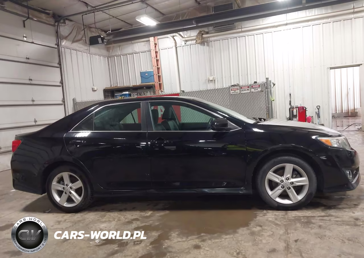 2014 Toyota Camry Se VIN:4T1BF1FK7EU332678 - 14