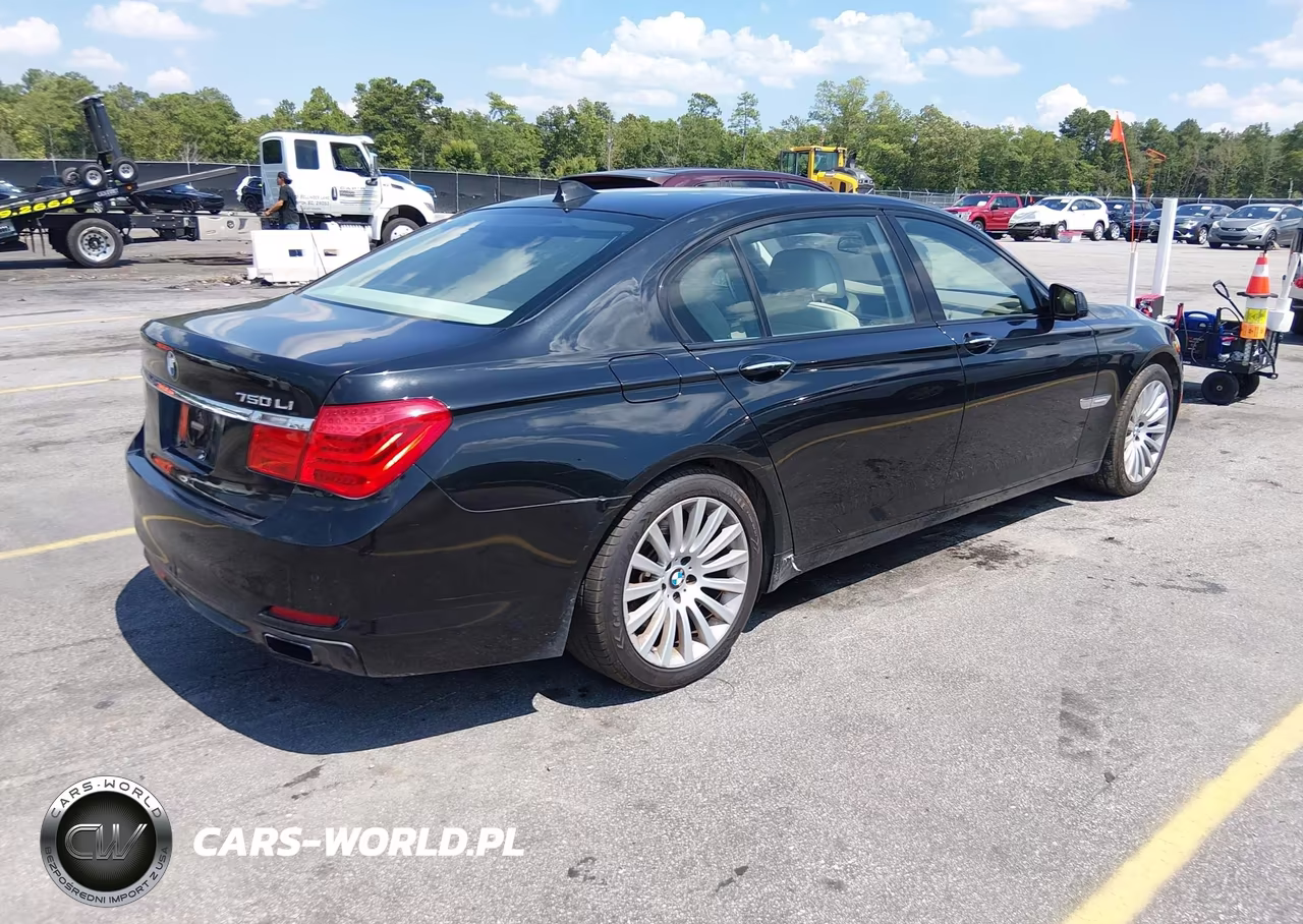 2009 BMW 750Li VIN:WBAKB83549CY60338 - 4