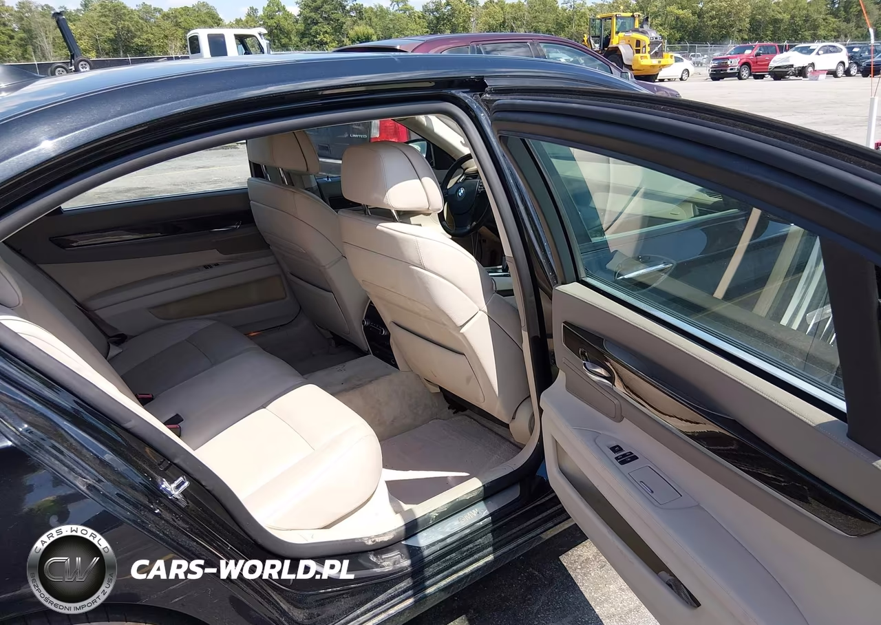2009 BMW 750Li VIN:WBAKB83549CY60338 - 8