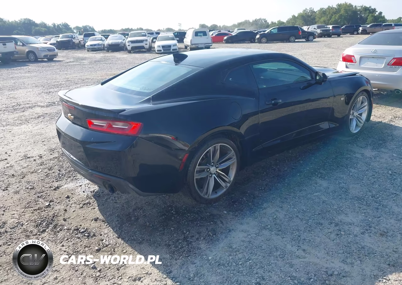 2018 Chevrolet Camaro 1Lt VIN:1G1FB1RX6J0105338 - 4