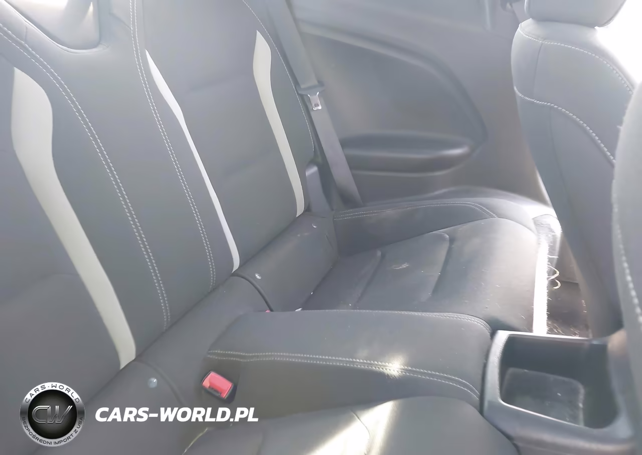 2018 Chevrolet Camaro 1Lt VIN:1G1FB1RX6J0105338 - 8