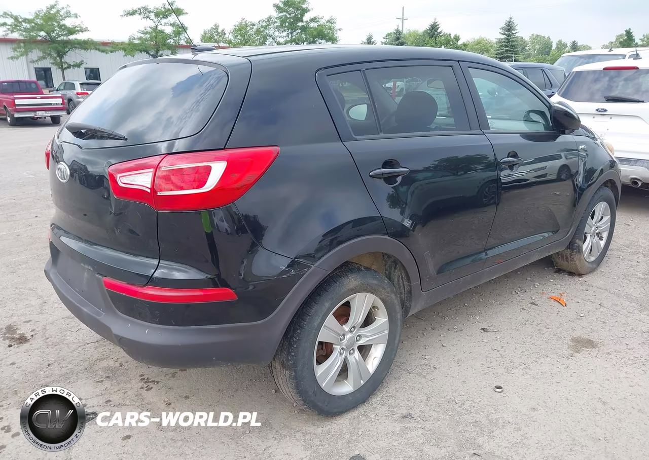 2012 Kia Sportage Lx VIN:KNDPBCA20C7278550 - 4