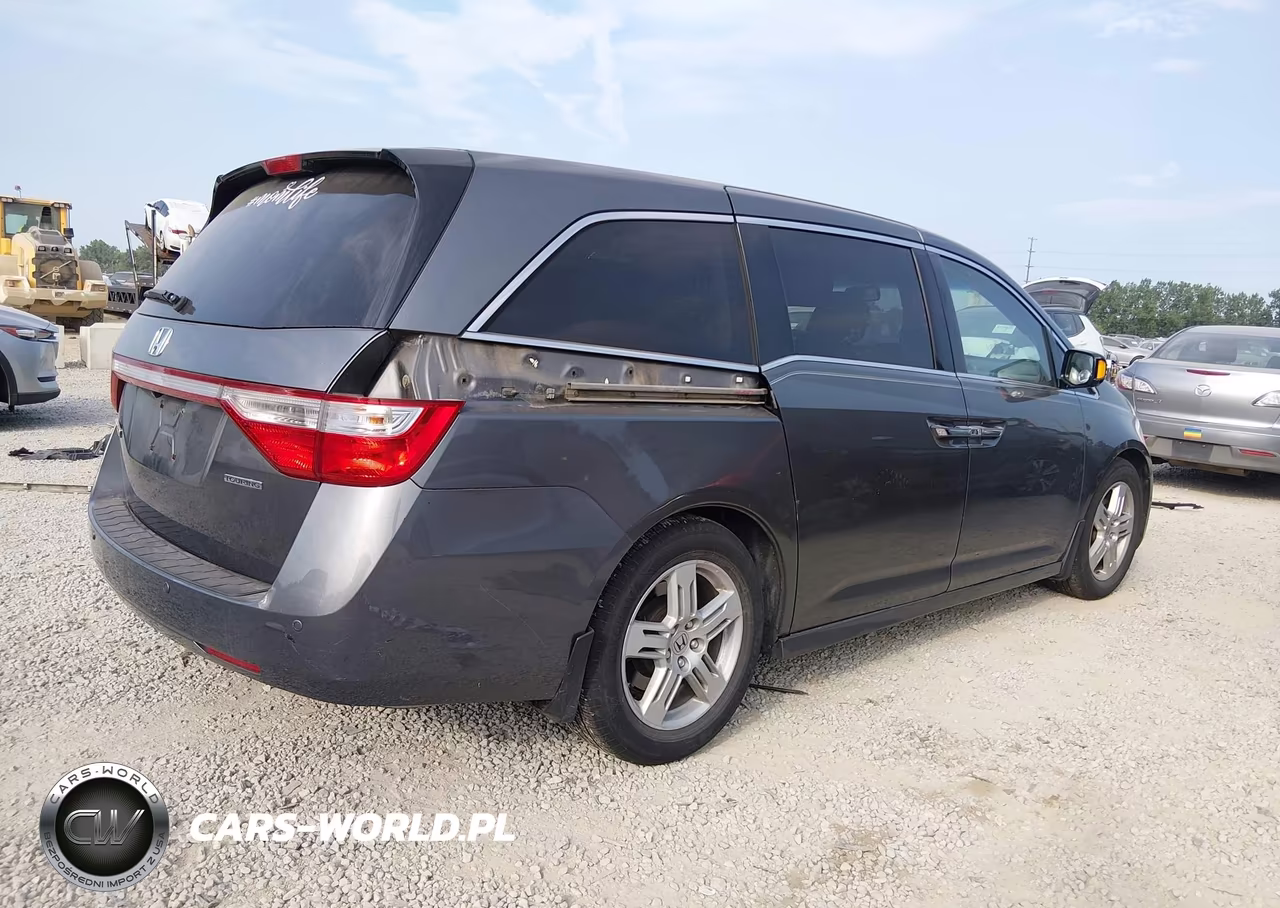 2012 Honda Odyssey Touring-Touring Elite VIN:5FNRL5H90CB072367 - 4
