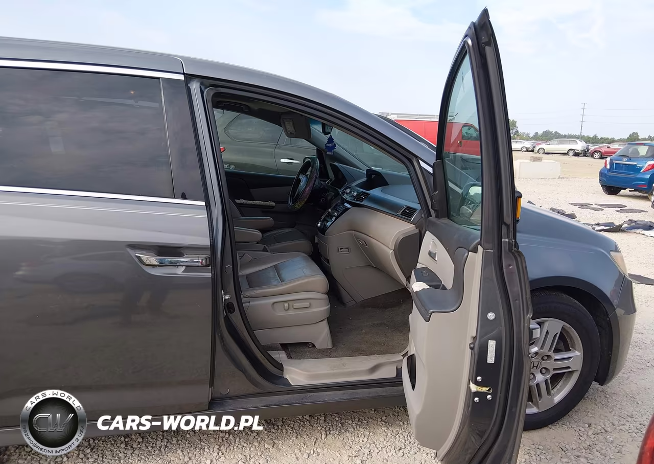 2012 Honda Odyssey Touring-Touring Elite VIN:5FNRL5H90CB072367 - 5