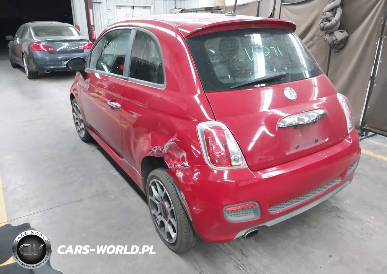 2013 Fiat 500 Sport VIN:3C3CFFBRXDT553746 - 3