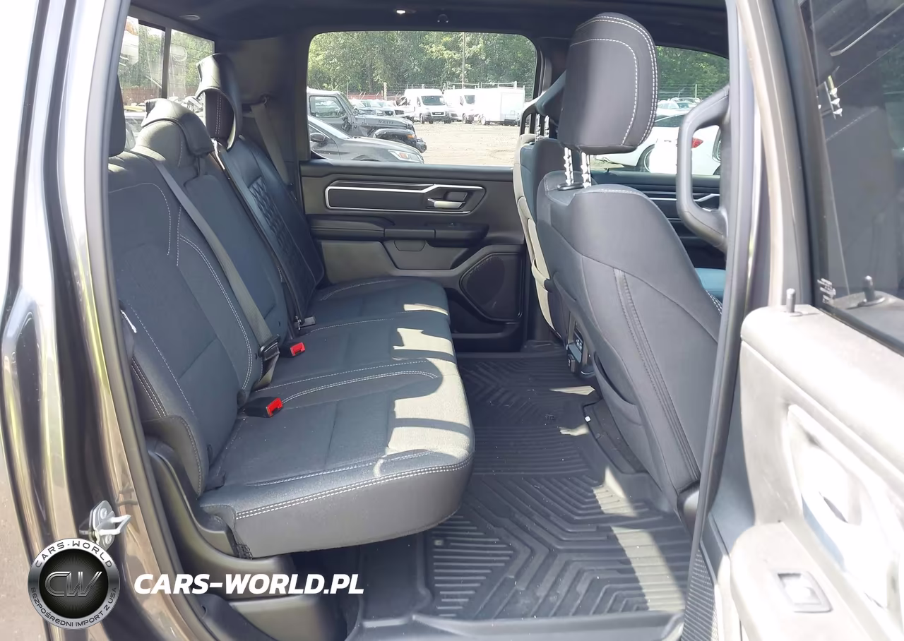 2022 Ram 1500 Big Horn 4X4 5'7 Box VIN:1C6SRFFT4NN361493 - 8