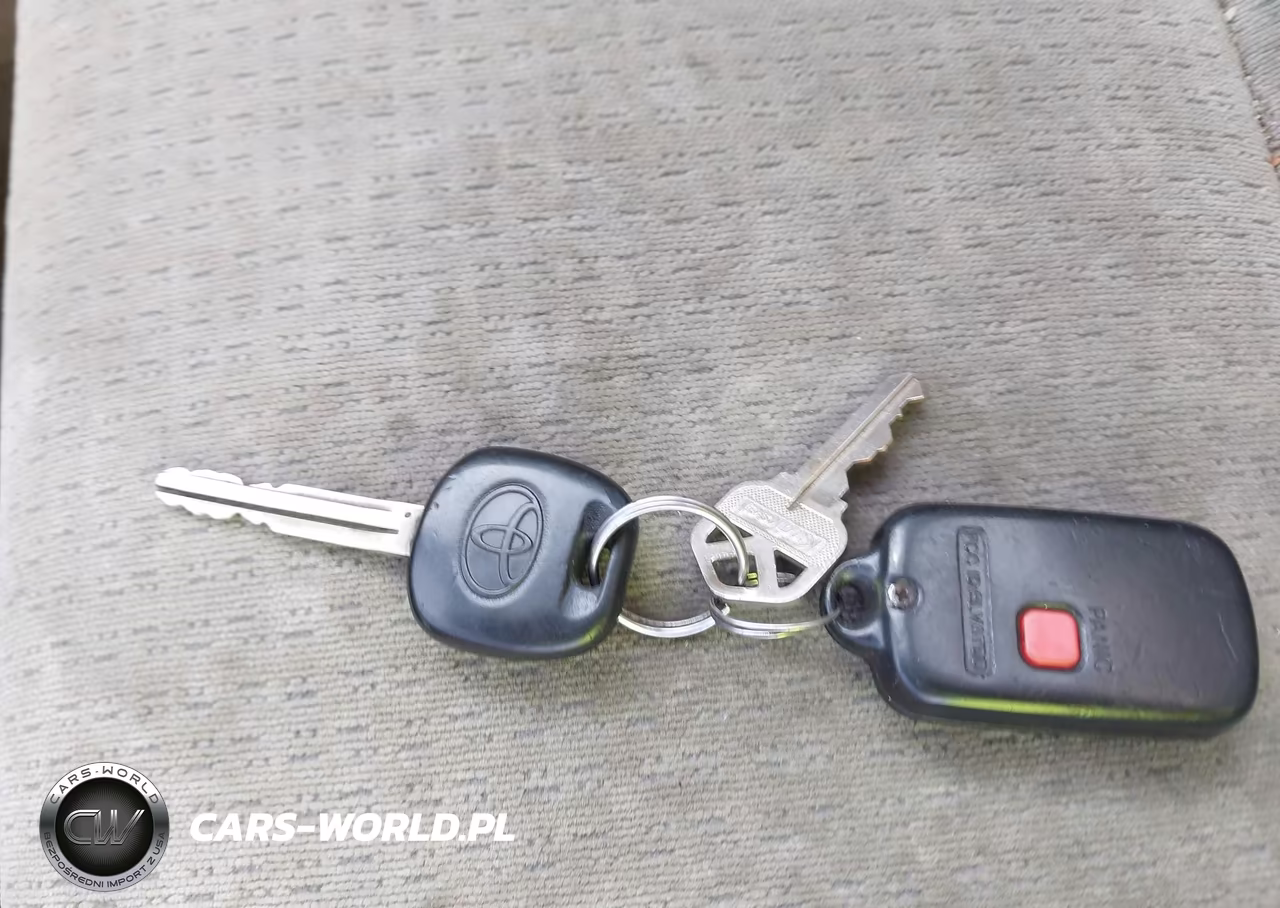 2007 Toyota Corolla Ce VIN:JTDBR32E570134523 - 11