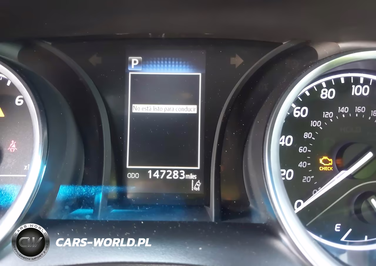 2018 Toyota Camry Le VIN:4T1B11HK6JU526379 - 16