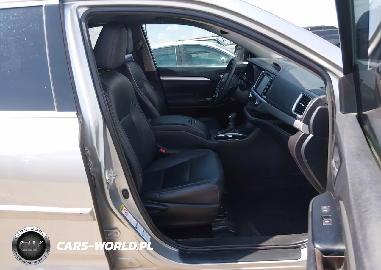 2015 Toyota Highlander Xle V6 VIN:5TDJKRFH0FS183552 - 5