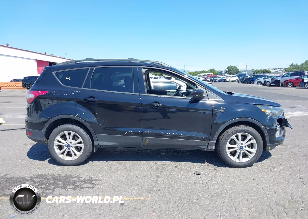 2017 Ford Escape Se VIN:1FMCU9GD9HUD42884 - 13